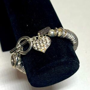 Mary Kay Ash LINKS Silver Heart Charm Bracelet. 2012. Toggle clasp. Two sizes